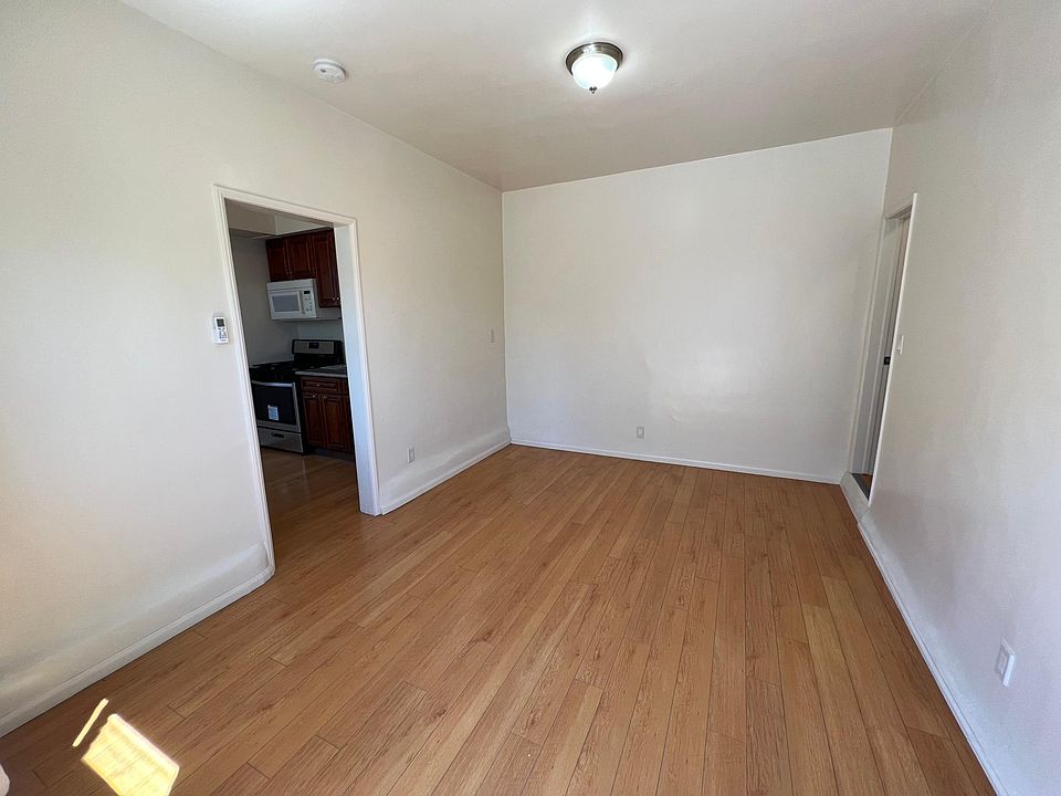 1st image of 7055 3rd Ave