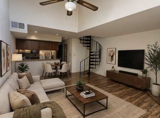 5809 Zia Rd NE APT 7, Albuquerque, NM 87108
