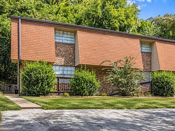 3rd image of 732 Marley Way