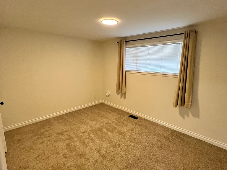 3021 SW Andover St — Photo 7