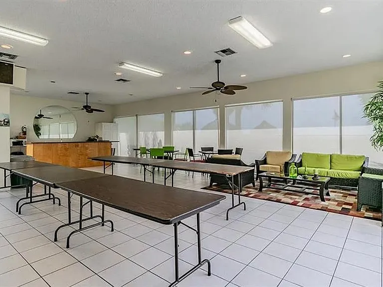 621 Windrush Bay Dr #621 — Photo 64