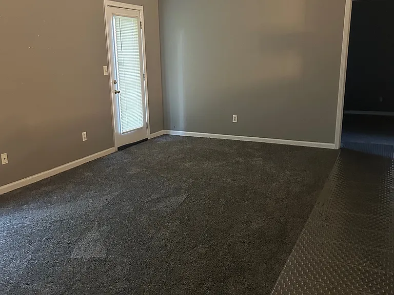 3706 Bonaventure Blvd — Photo 2