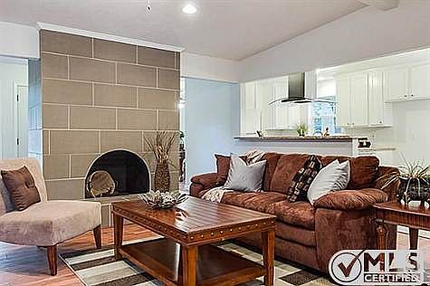 3rd image of 314 Northview Dr