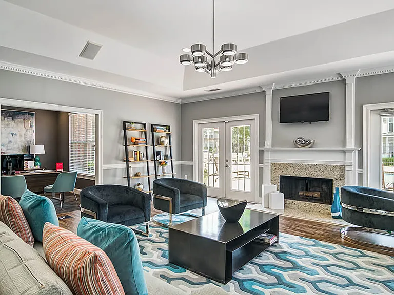 Chroma Park Apartments — Photo 19
