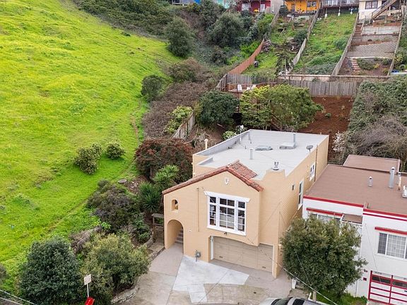 3rd image of 1919 Quesada Ave
