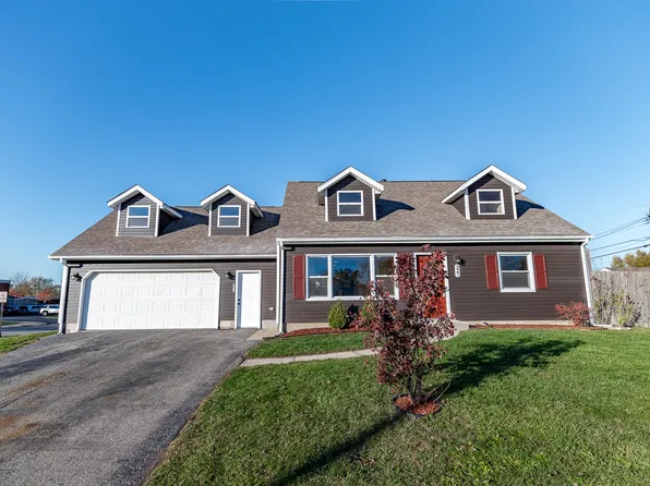 327 Midway Dr, Valparaiso, IN 46385