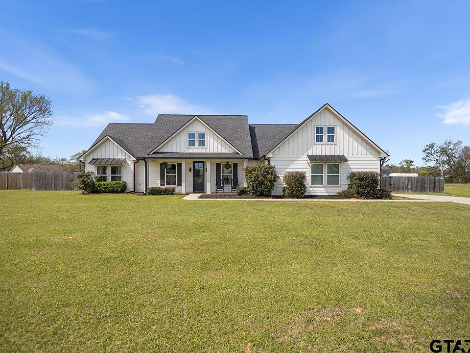 1st image of 21531 Kayla Ln