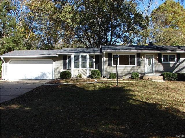 1st image of 4727 Stone Hill Dr