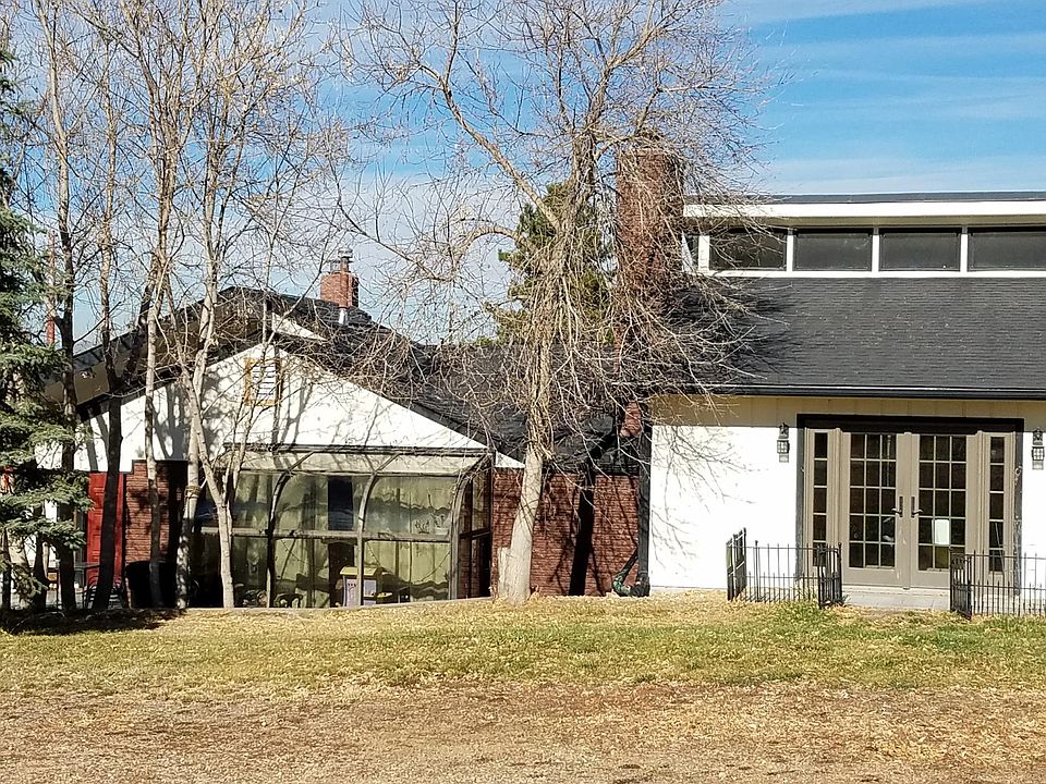 Exterior & trees (house is yellow now)