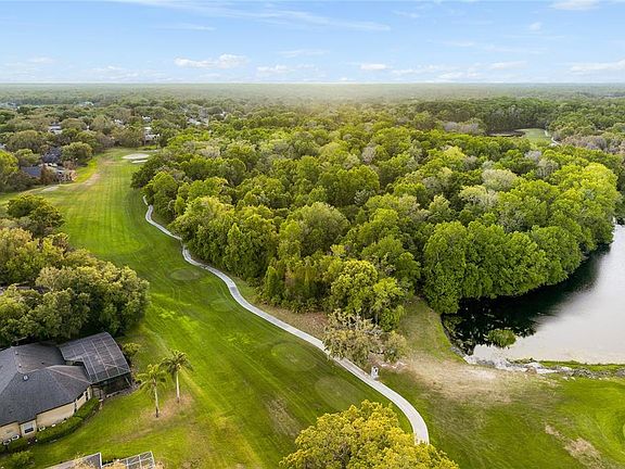 3rd image of 702 Golfpoint Dr