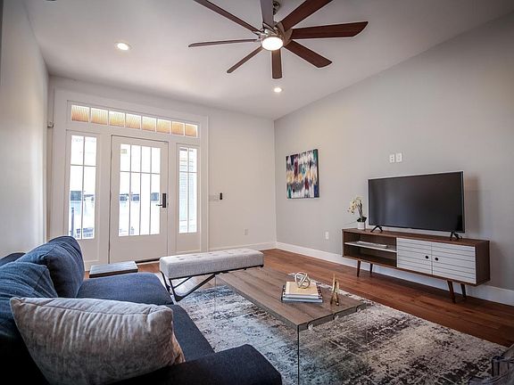 2nd image of 326 Lexington Ave #102