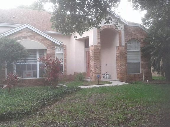 4th image of 712 S Lake Claire Cir