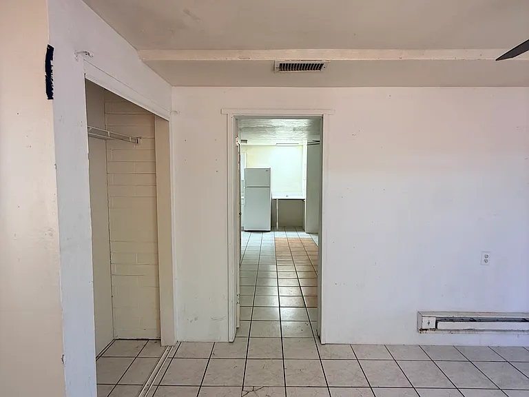 1532 E Edison St #2 — Photo 5