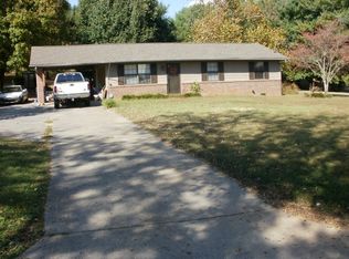 7801 Old Midway Rd, Lenoir City, TN 37772