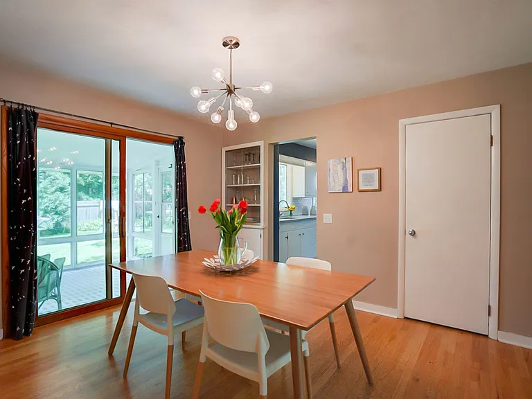 4018 Paunack Ave — Photo 6
