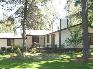 20459 SW Whistle Punk Rd, Bend, OR 97702