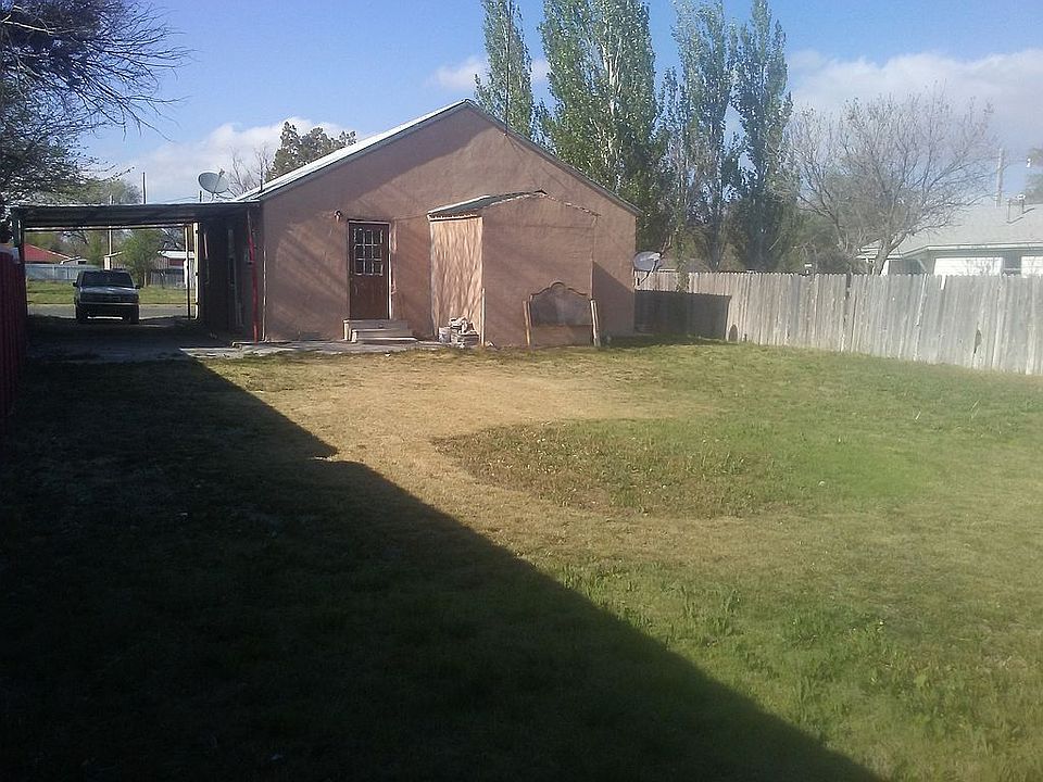 2nd image of 312 3rd St SE