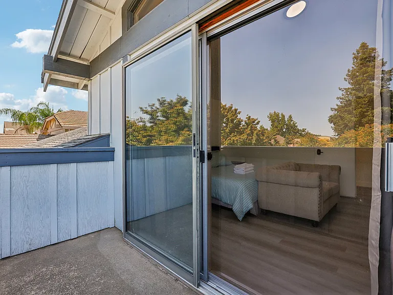 8560 Fern Crest Way — Photo 45