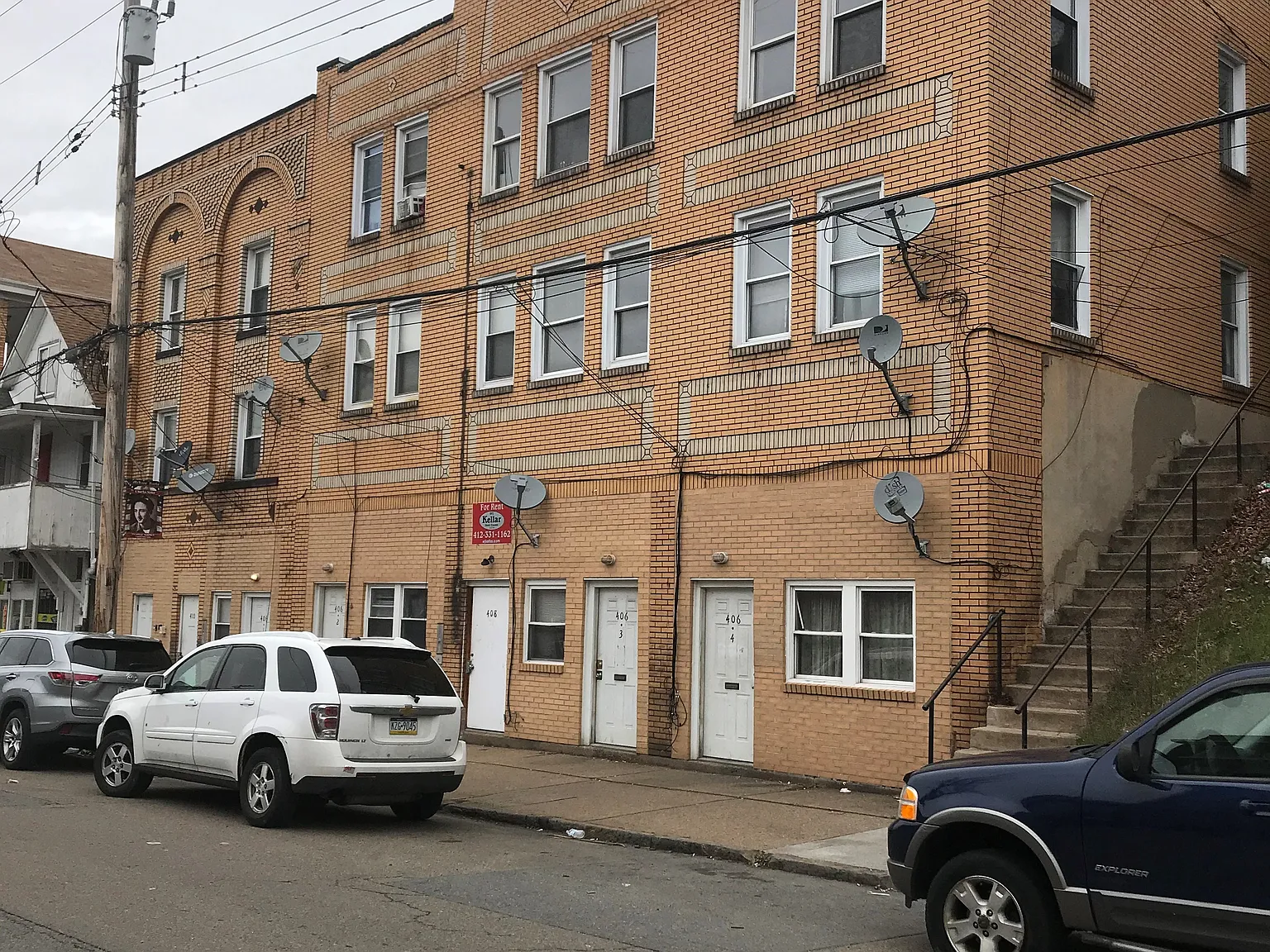 1 Bedroom Apt in McKees Rocks — Photo 2