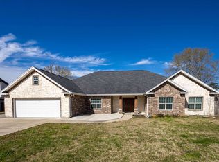 9124 Beverly Dr, Orange, TX 77630