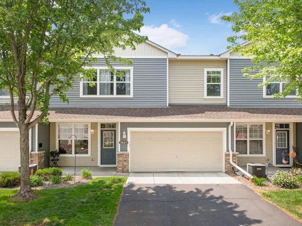 15618 Emerald Dr N Unit 4, Hugo, MN 55038