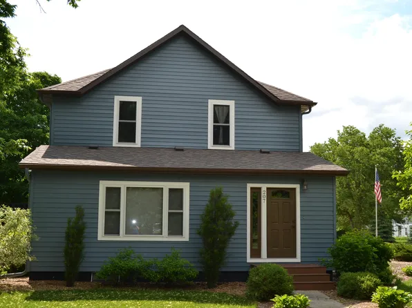 207 N Lincoln Ave, White, SD 57276
