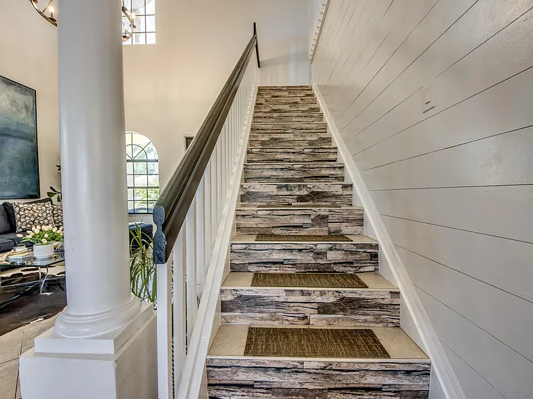 Blue Cypress Lake Ct — Photo 32
