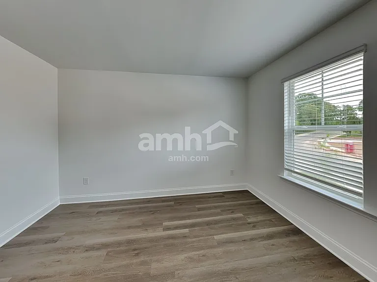 1016 Bevington Dr — Photo 16