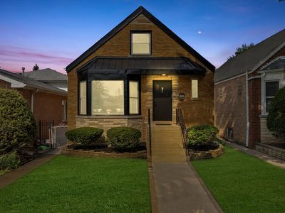 5430 N Nashville Ave, Chicago, IL, 60656