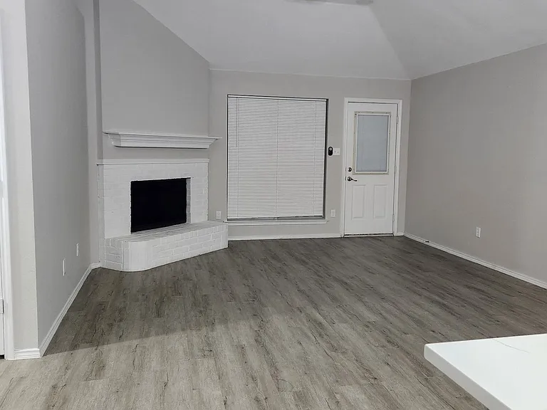 1937 Fox Meadow Trl — Photo 8