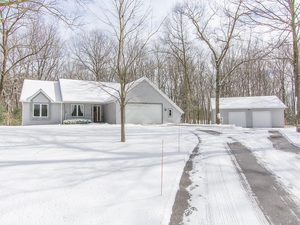 1st image of 8110 Pigeon Creek Dr