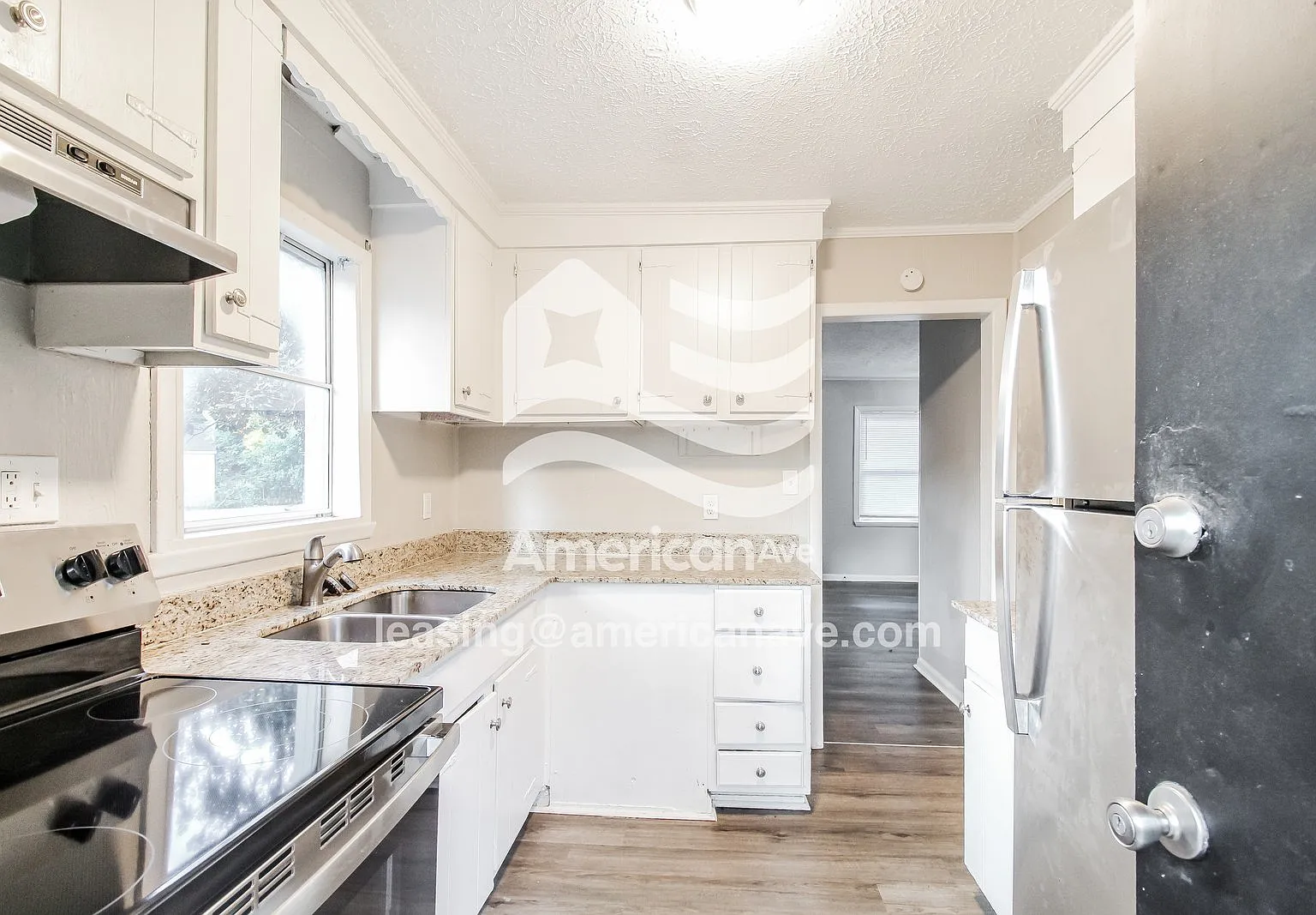 3 bed, 2.0 bath, 1101 sqft, $1,058 — Photo 4