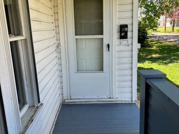 304 S Wood St #3
