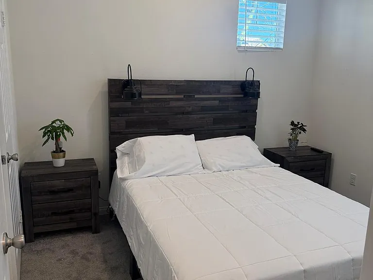 Bedroom 4 (Ground floor)
