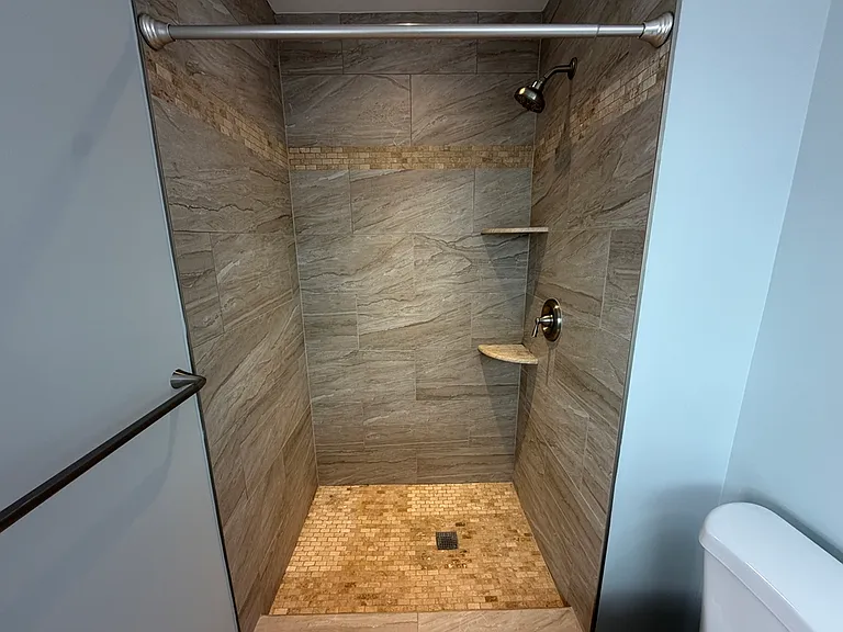 3211 Carillon Dr — Photo 18