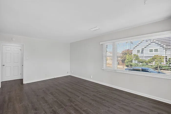 1 bed, 1.0 bath, 600 sqft, $2,700 — Photo 3