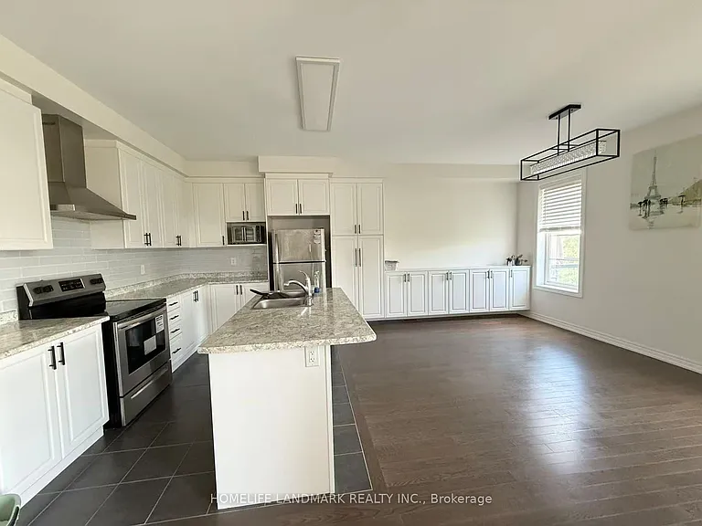 156 Decast Cres — Photo 4