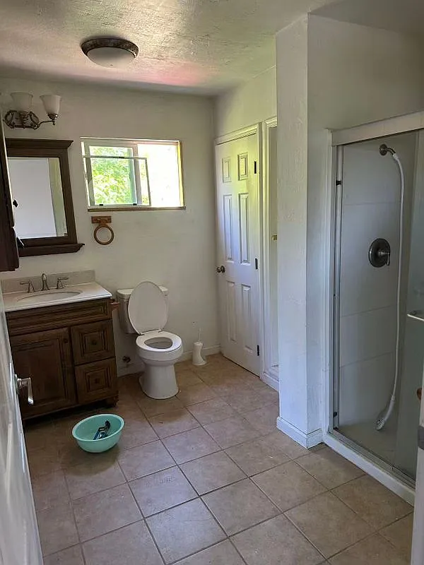 1 bed, 1.0 bath, 600 sqft, $1,300 — Photo 2