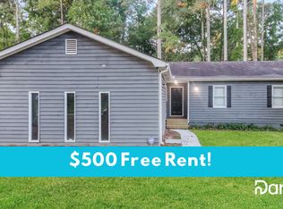 6570 Deshon Cir, Lithonia, GA 30058