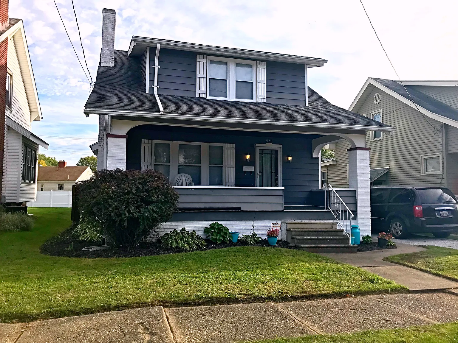 1613 Tremont Ave SW photo 1