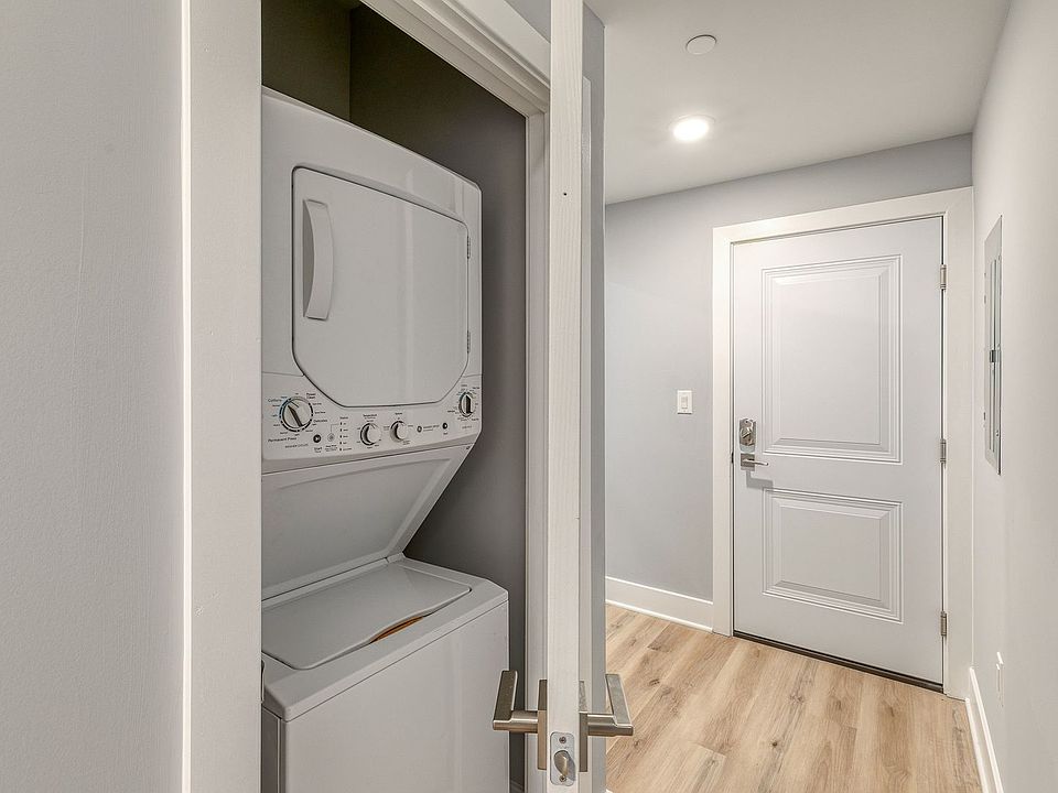 1st image of 1728 Marlton Ave #4