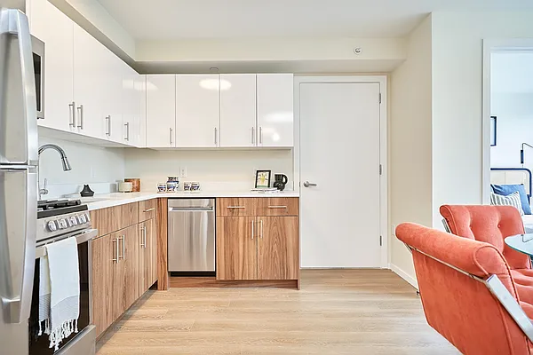 Rented by Living New York | media 25