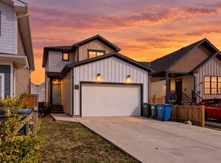 91 Blackwolf Bay N, Lethbridge, AB T1H7E9
