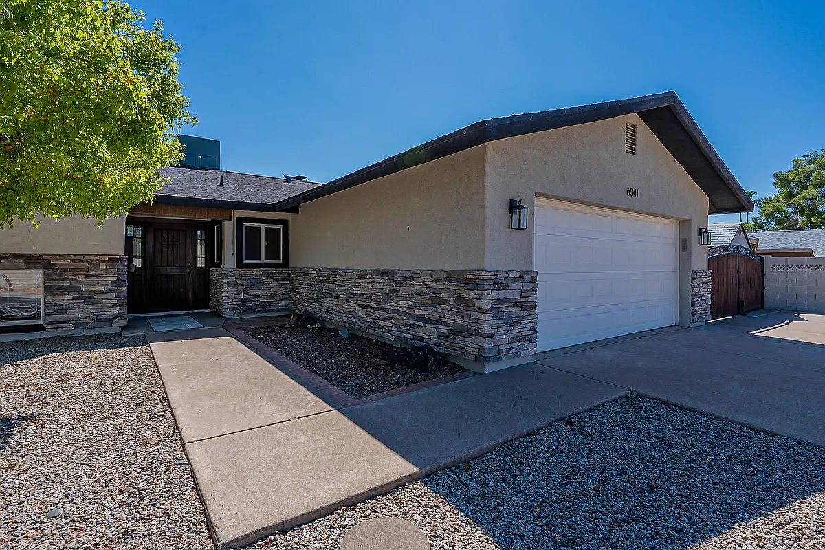 Building Photo - 6341 N 82nd Way