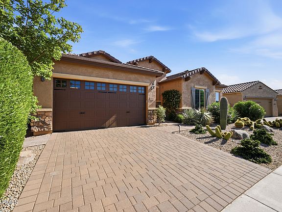 3rd image of 5641 E DESERT FOREST Trail