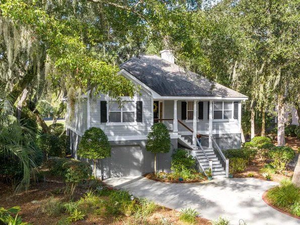 2517 Haulover Pointe Cir, Johns Island, SC 29455
