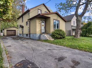 809 Steele St, Pt Colborne, ON L3K 4Z5