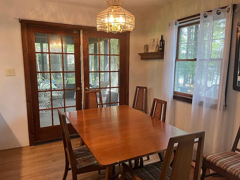 129 Hemlock Point Ct — Photo 10