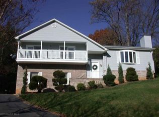 1013 Dale St, Staunton, VA 24401