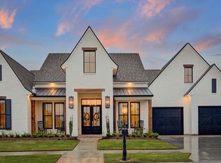 308 Everett Rdg, Lafayette, LA 70508